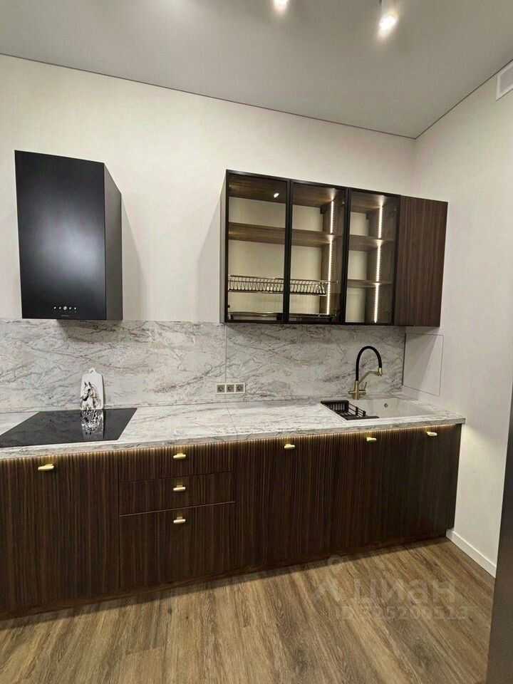 5-комнатная квартира, 130 м²