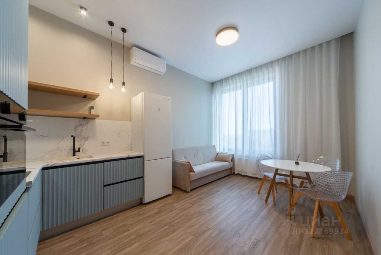 1-комнатная квартира, 42 м² — фотография 2