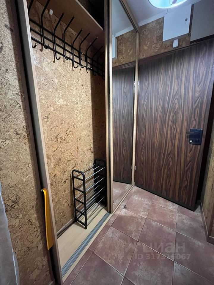 4-комнатная квартира, 111 м² — фотография 2