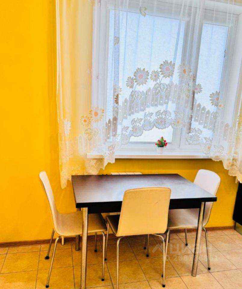1-комнатная квартира, 40 м² — фотография 3