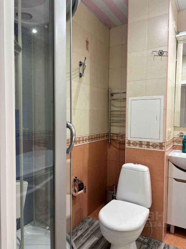 2-комнатная квартира, 75 м² — фотография 2