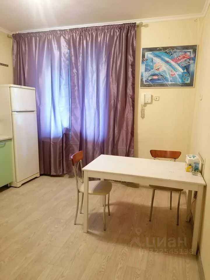 1-комнатная квартира, 42 м² — фотография 3