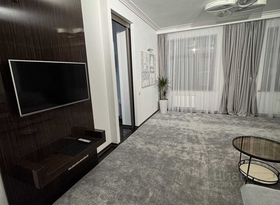 2-комнатная квартира, 85 м² — фотография 2