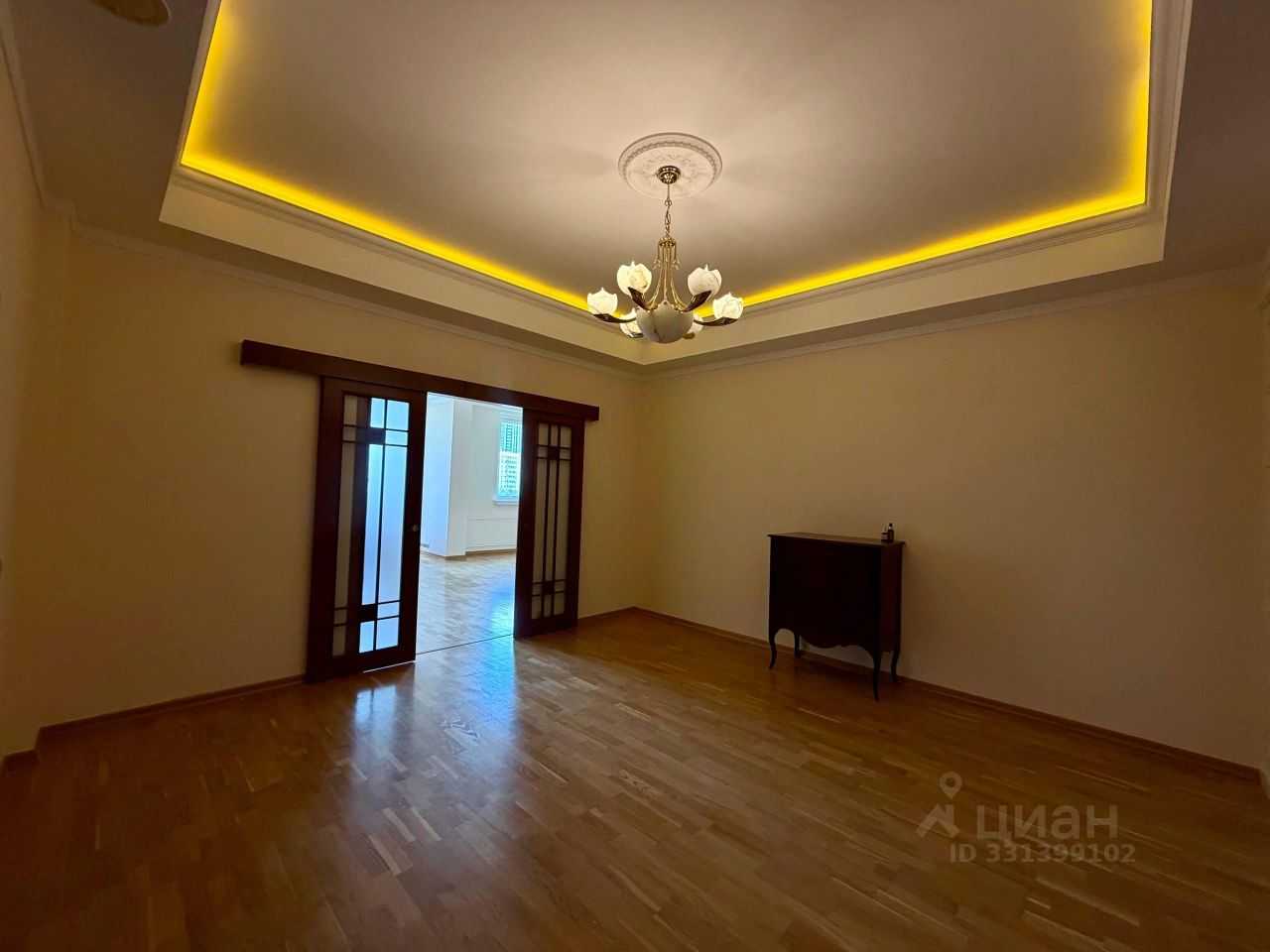 5-комнатная квартира, 245 м² — фотография 3