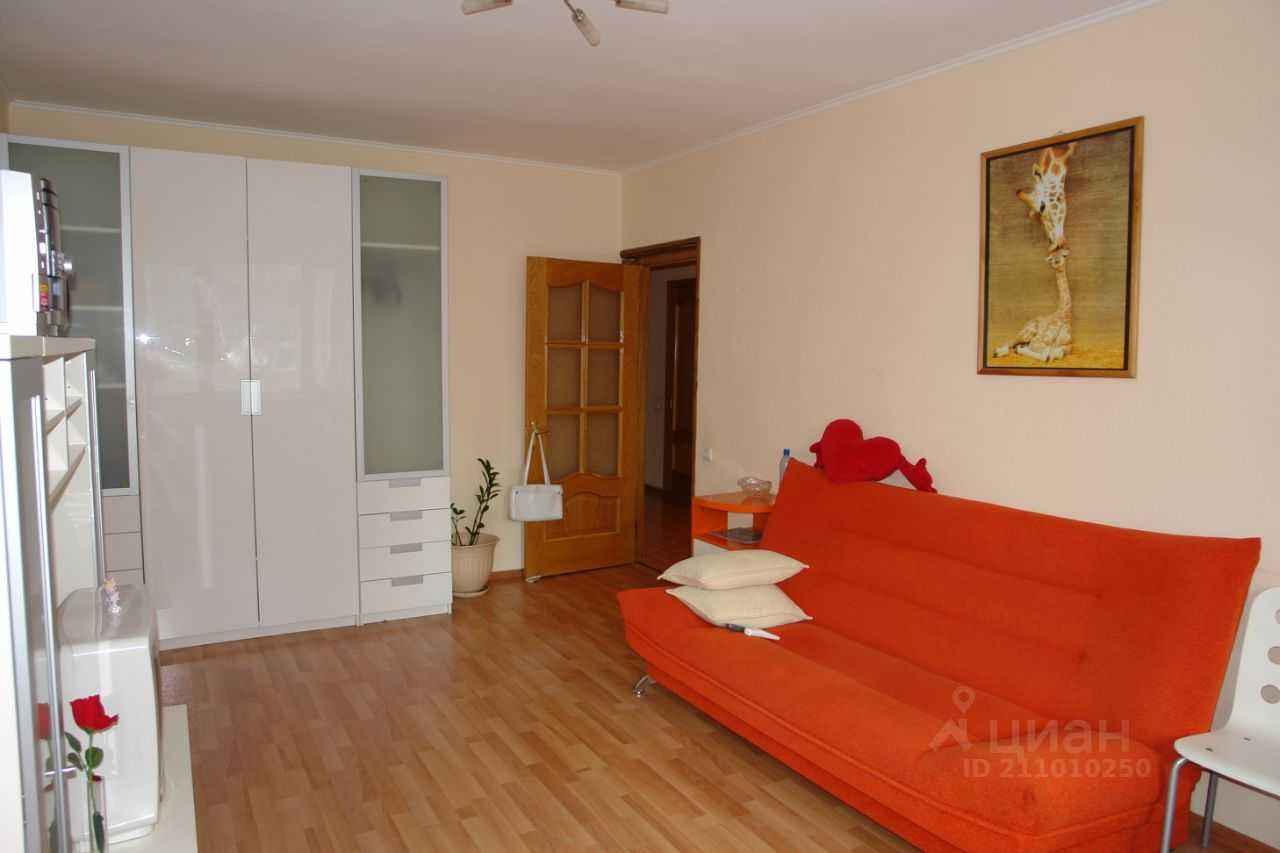 2-комнатная квартира, 60 м² — фотография 2
