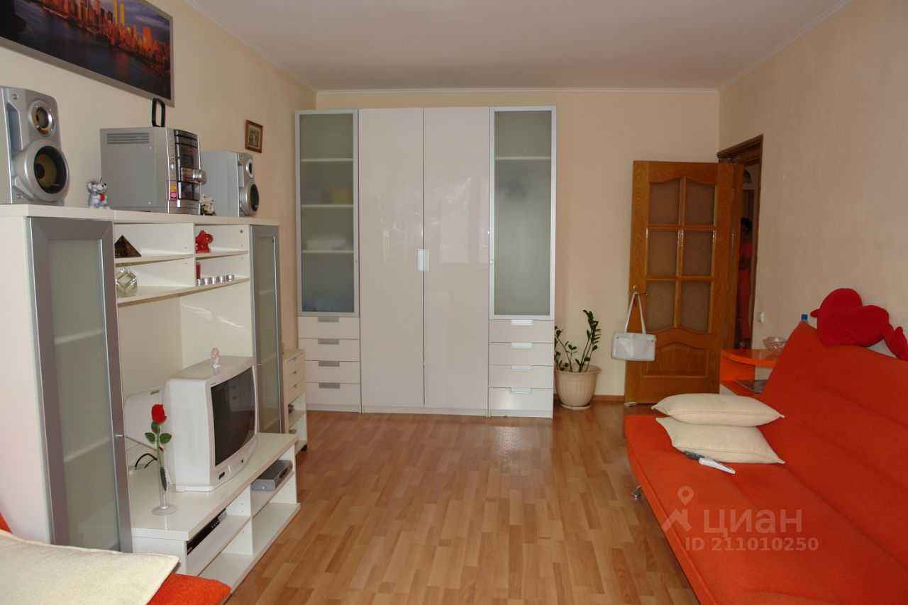 2-комнатная квартира, 60 м² — фотография 3