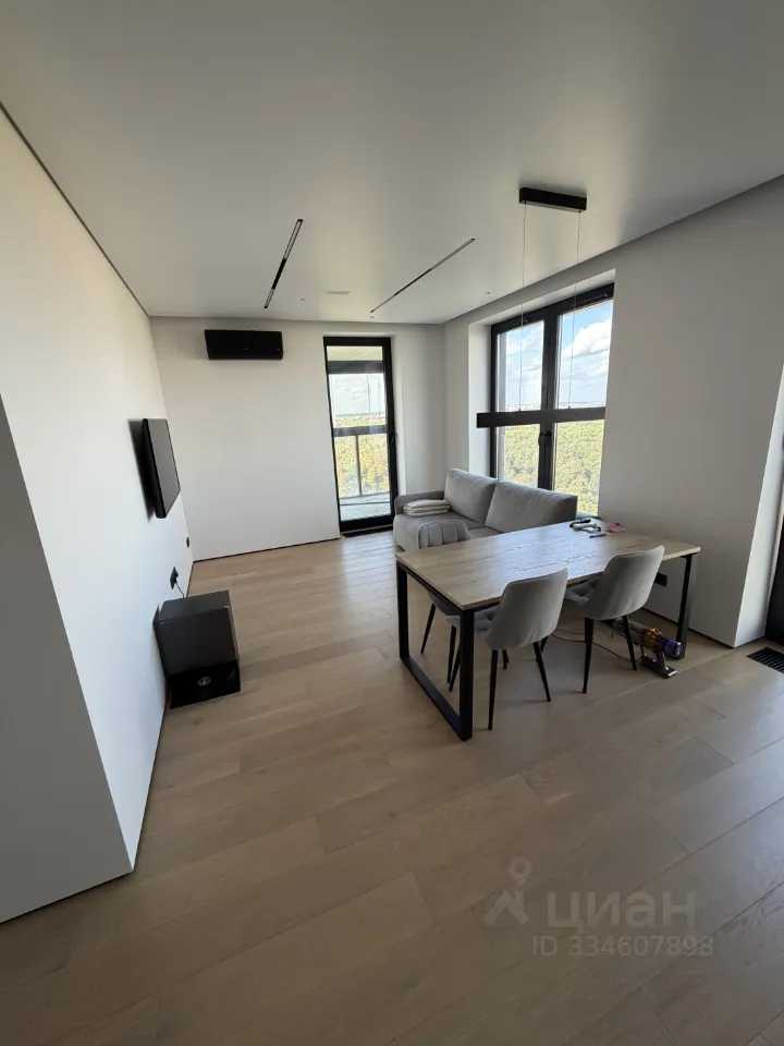 2-комнатная квартира, 55,4 м² — фотография 2