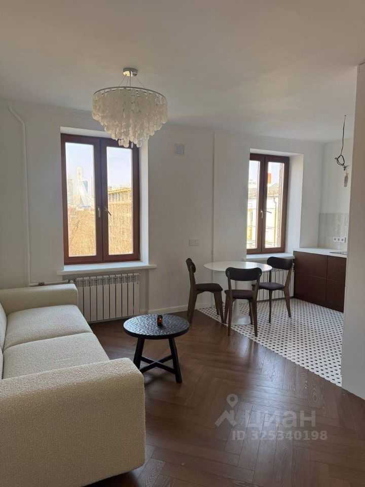 2-комнатная квартира, 56 м² — фотография 2
