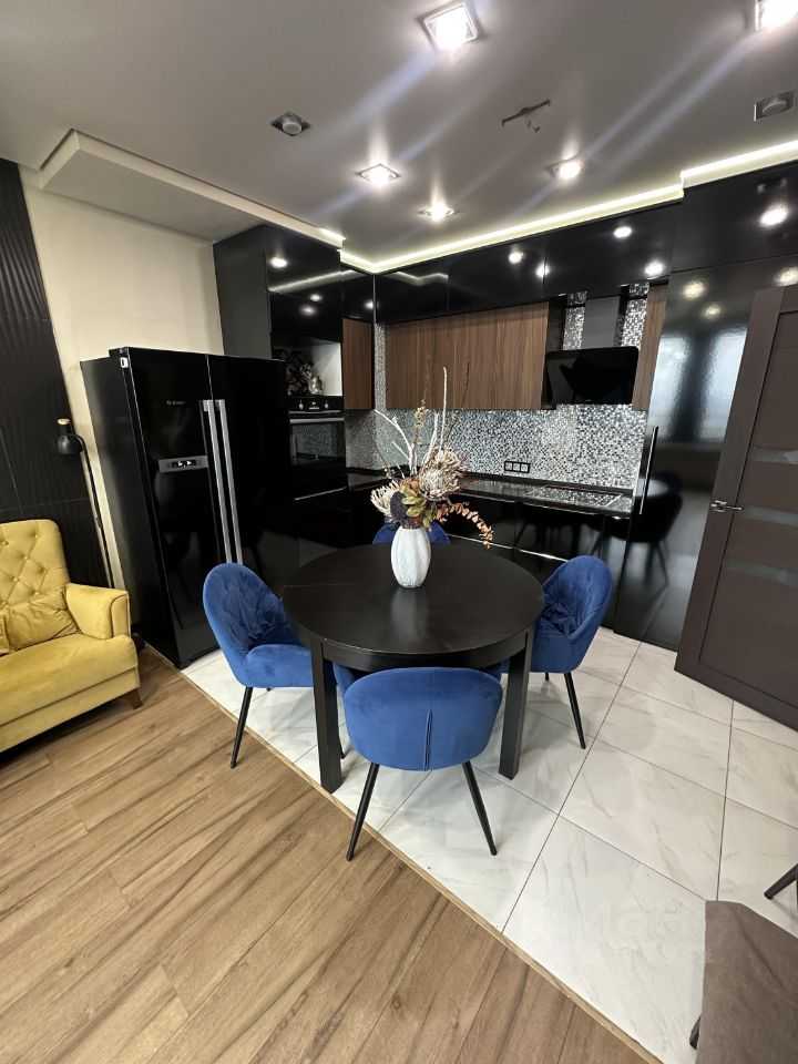 2-комнатная квартира, 55 м² — фотография 3