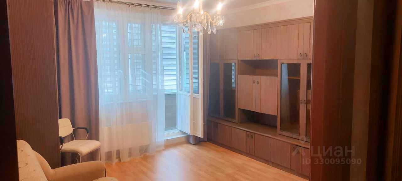 1-комнатная квартира, 38 м² — фотография 3