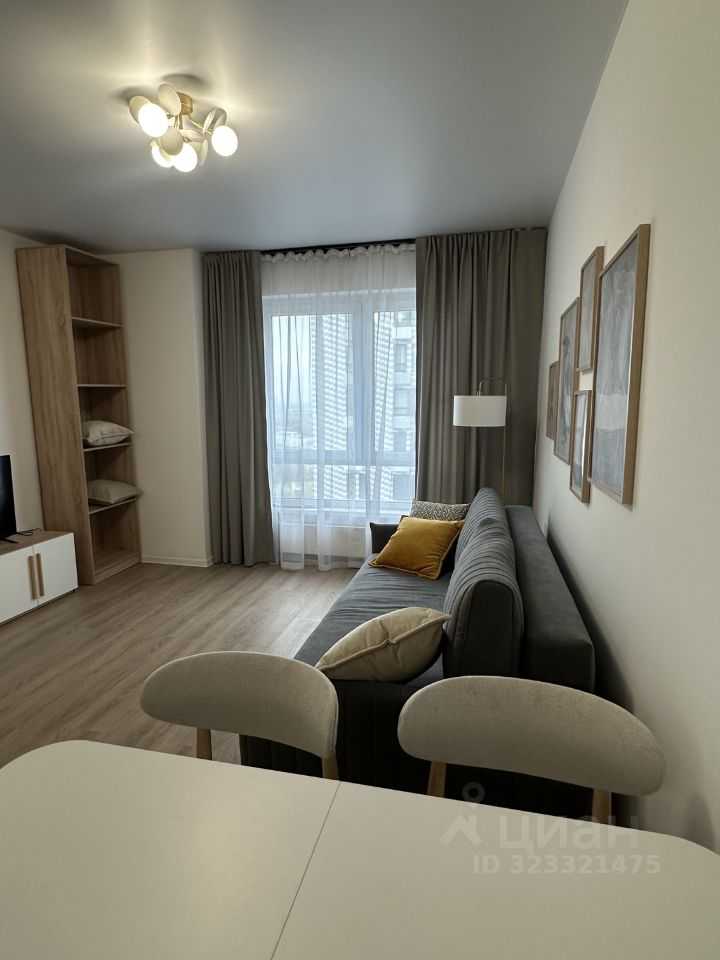 4-комнатная квартира, 81 м² — фотография 2