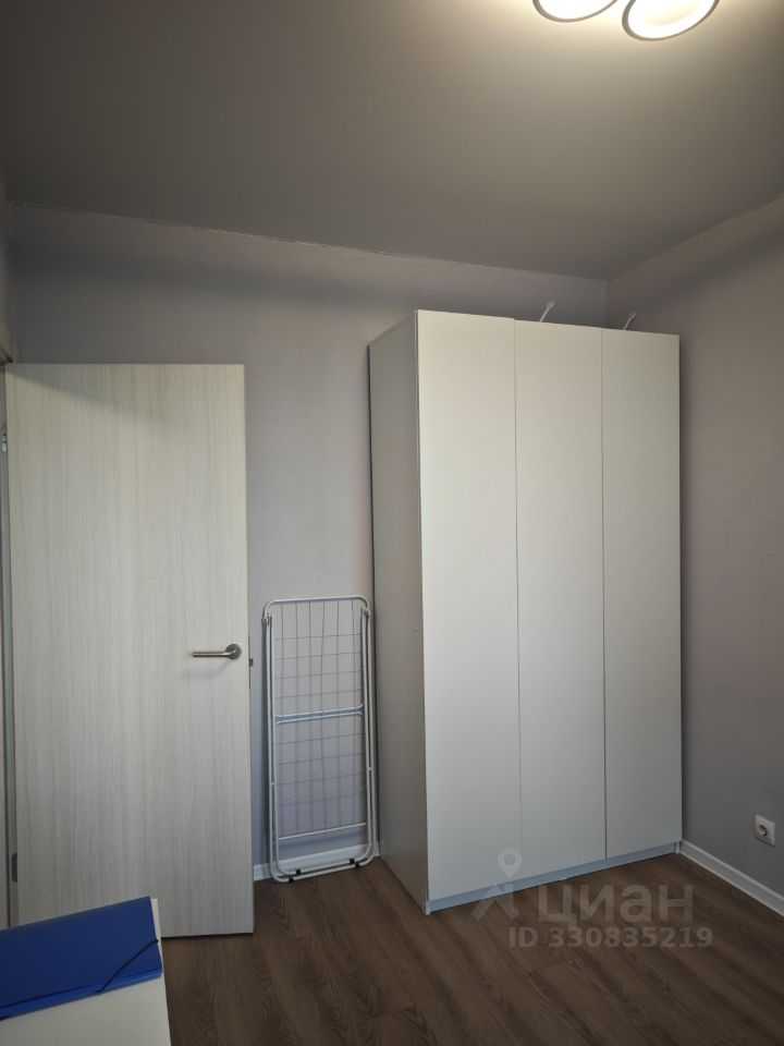 1-комнатная квартира, 32 м² — фотография 3