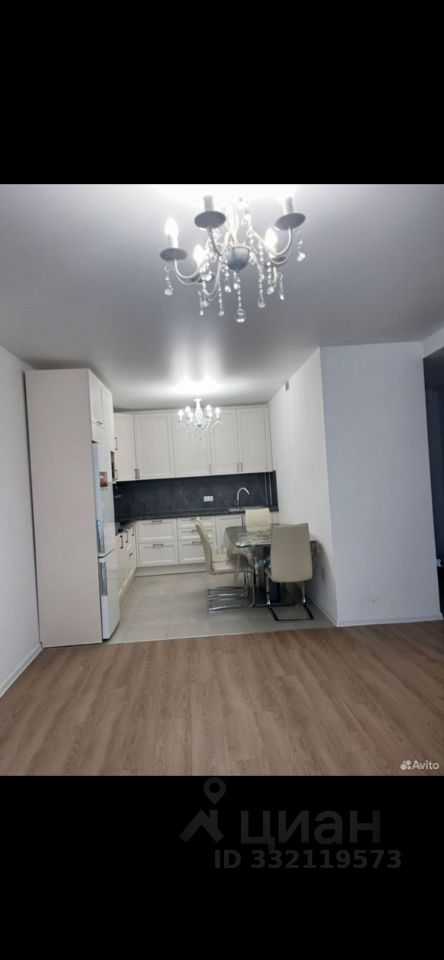 4-комнатная квартира, 81 м² — фотография 2