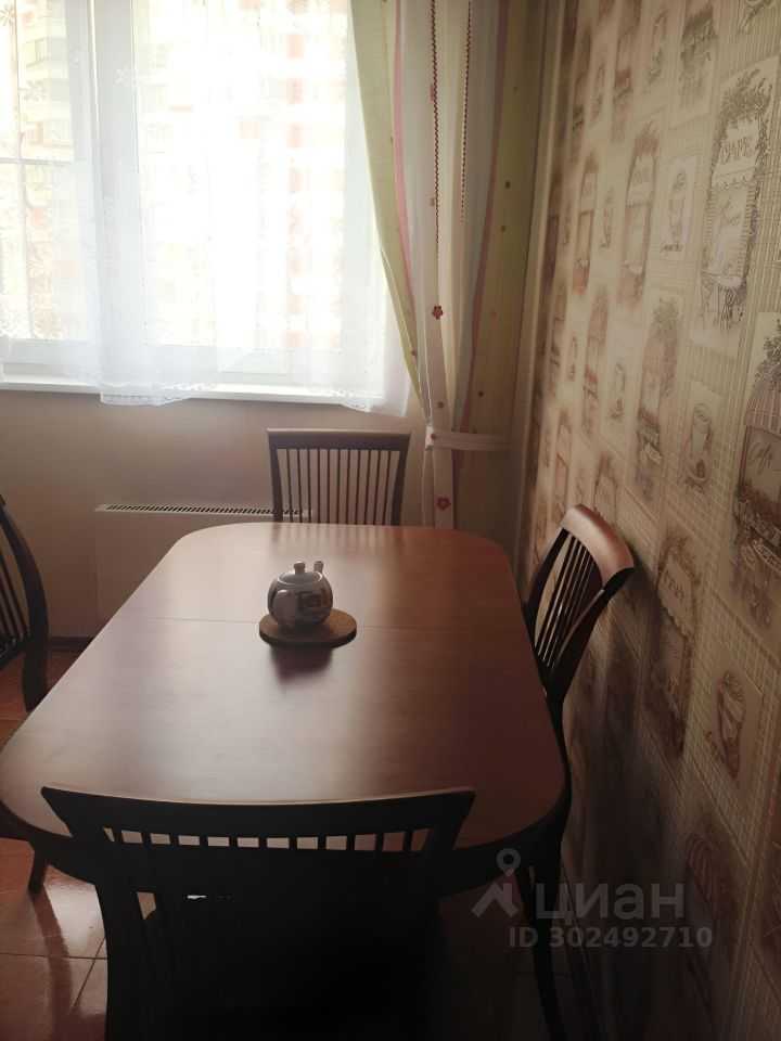 2-комнатная квартира, 54 м² — фотография 3
