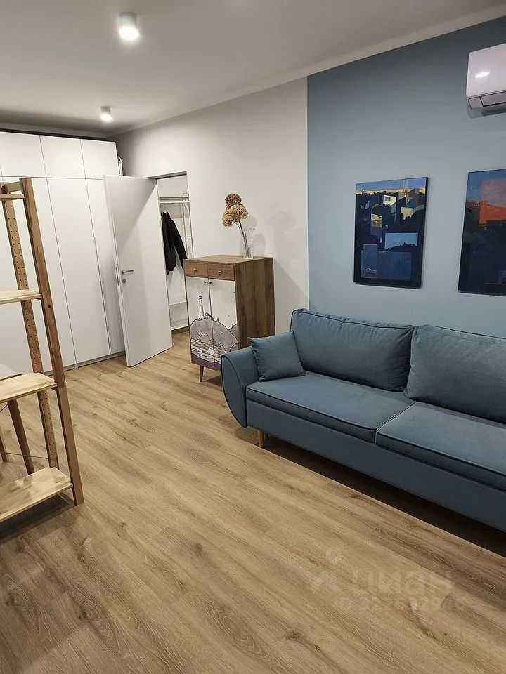 2-комнатная квартира, 55 м² — фотография 2