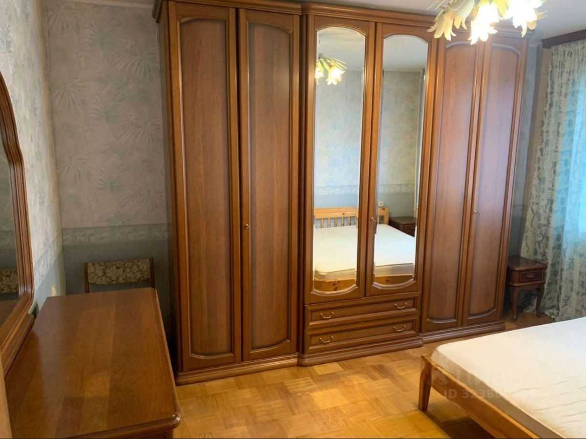 2-комнатная квартира, 62 м² — фотография 2