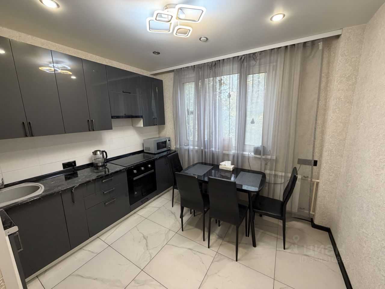 2-комнатная квартира, 63 м²