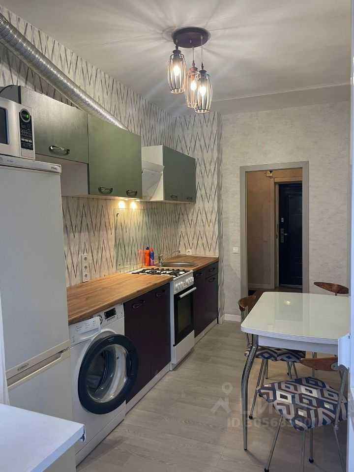 1-комнатная квартира, 42 м² — фотография 3
