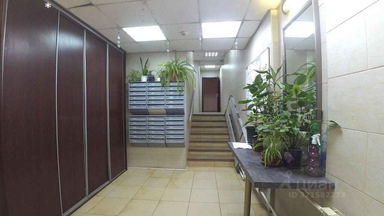 2-комнатная квартира, 56 м² — фотография 3