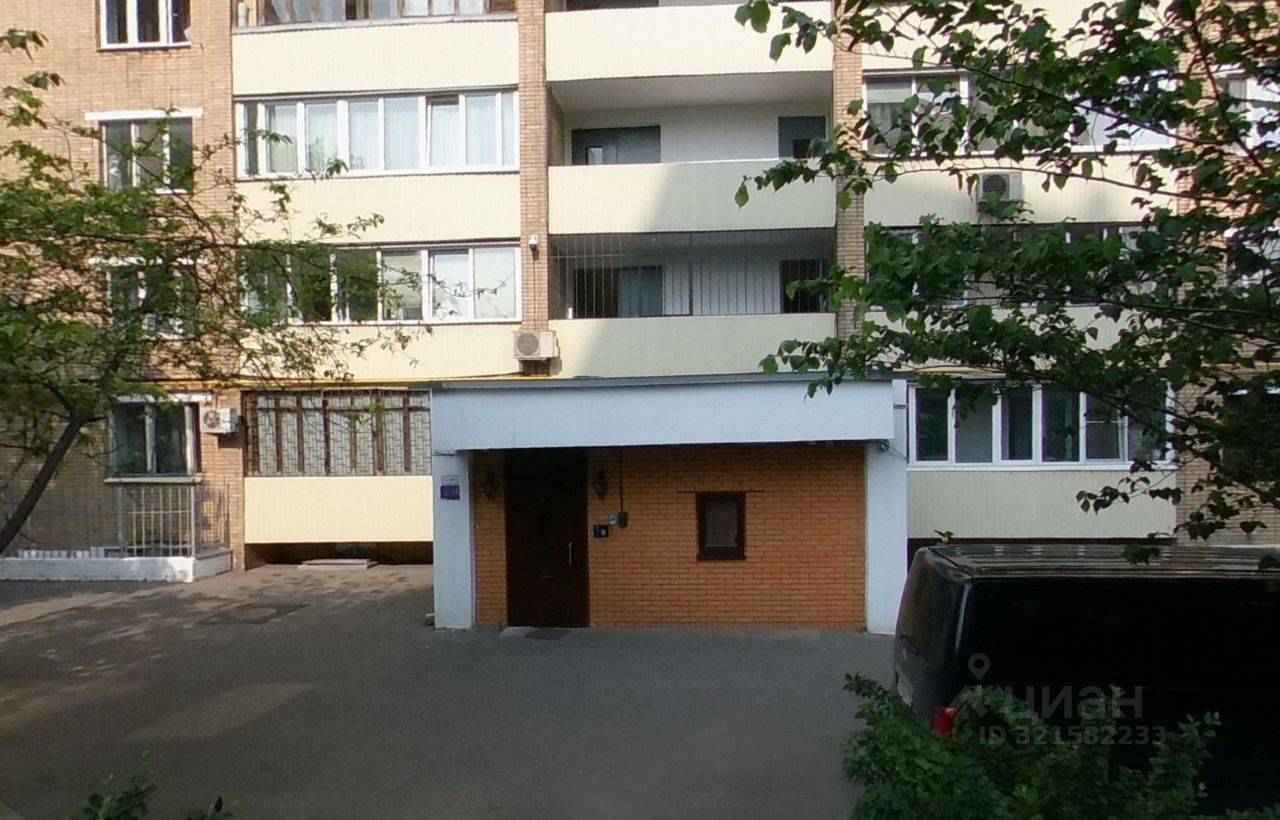 2-комнатная квартира, 56 м² — фотография 2
