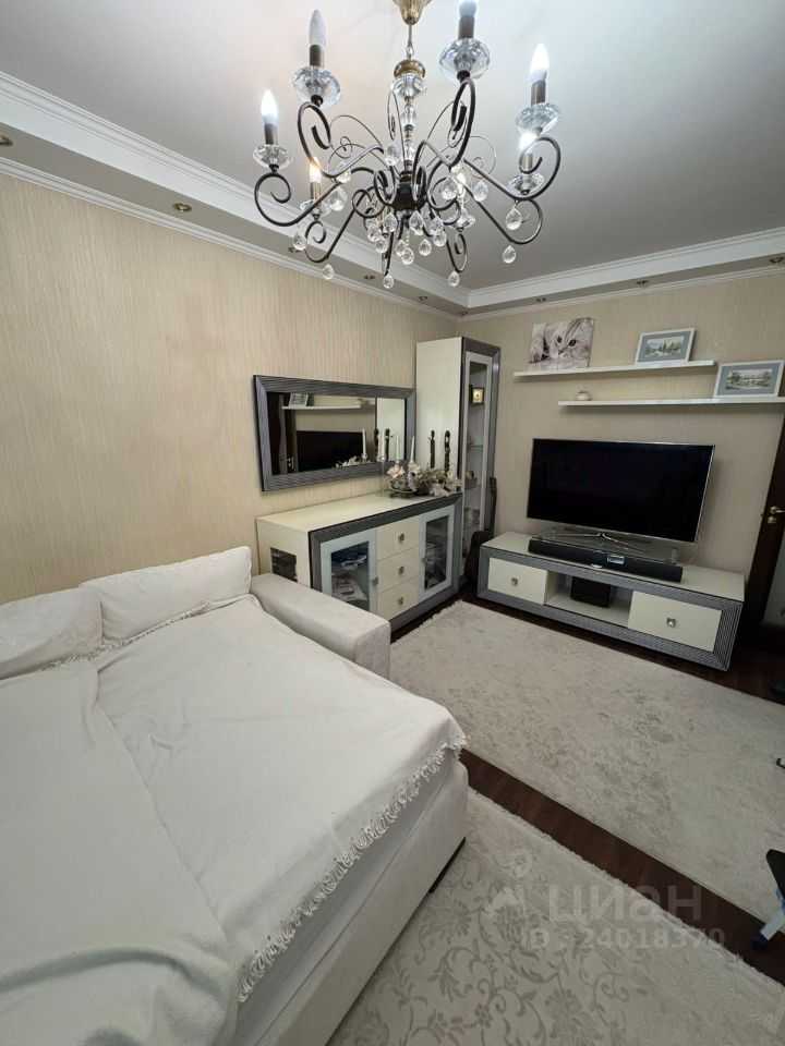 2-комнатная квартира, 67 м² — фотография 3