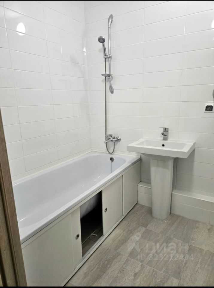 1-комнатная квартира, 51,2 м² — фотография 3