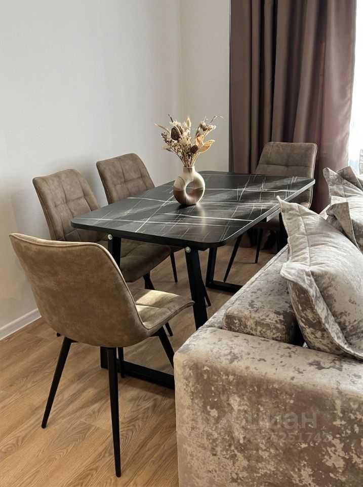 4-комнатная квартира, 71,8 м² — фотография 3