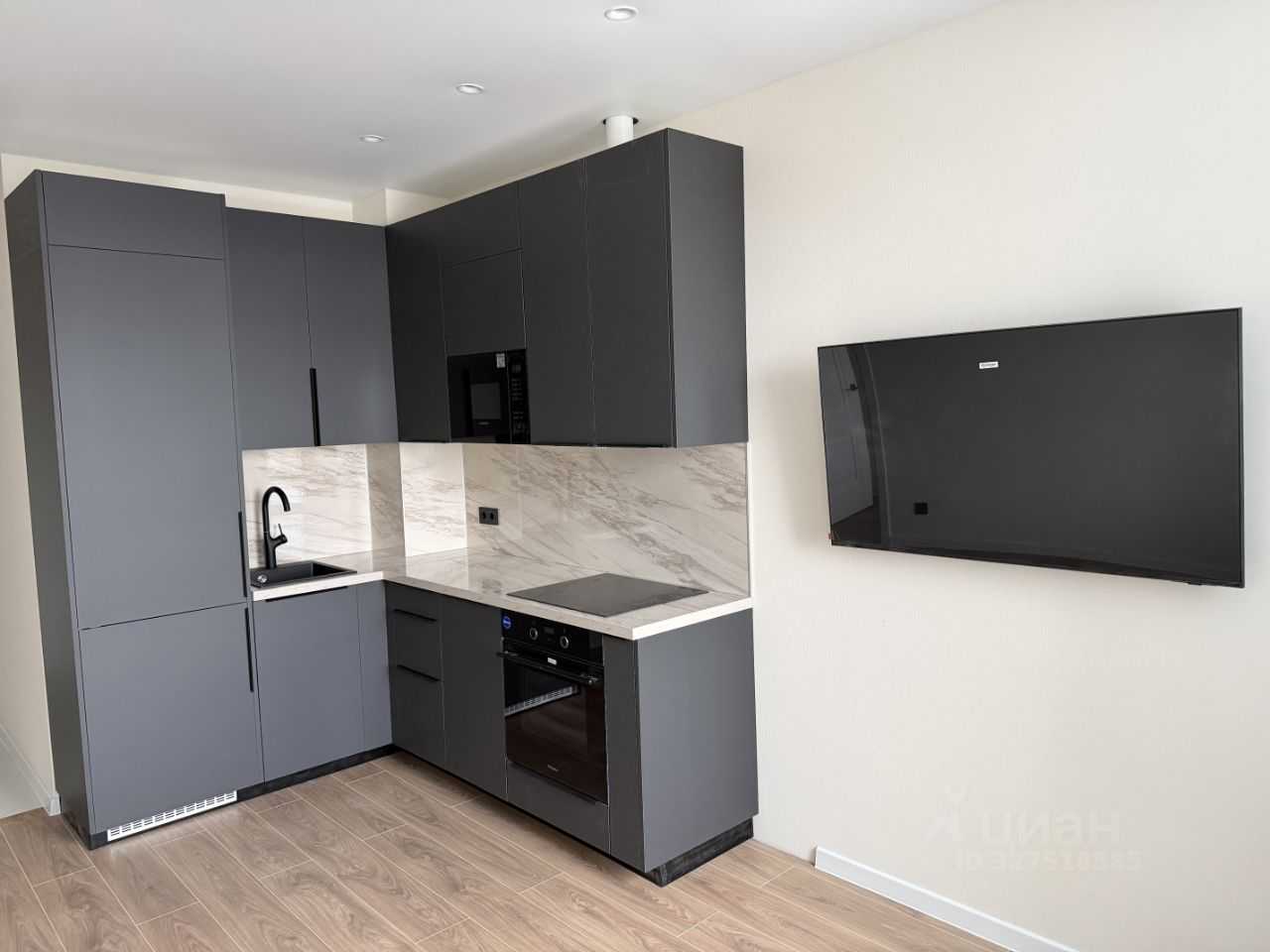 1-комнатная квартира, 38 м² — фотография 2