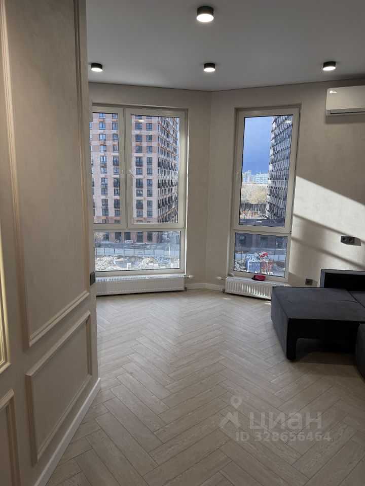 1-комнатная квартира, 35 м² — фотография 2