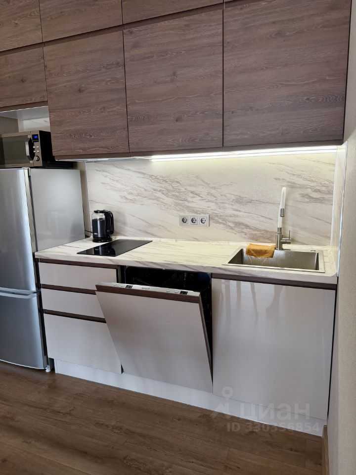 1-комнатная квартира, 35 м² — фотография 2