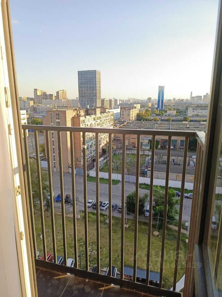 1-комнатная квартира, 33,2 м² — фотография 2