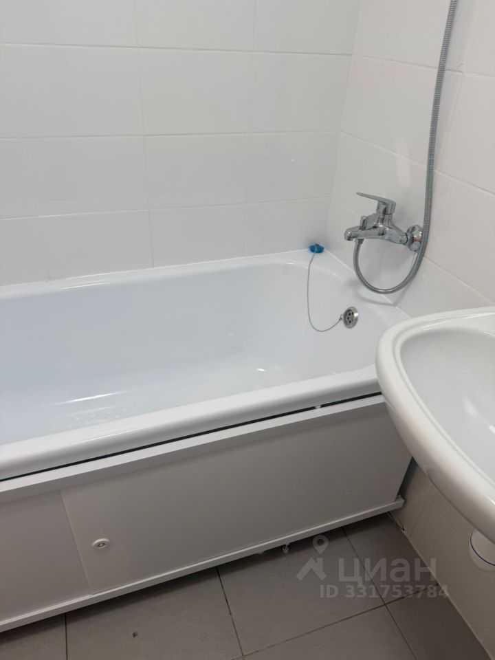 2-комнатная квартира, 43 м² — фотография 3