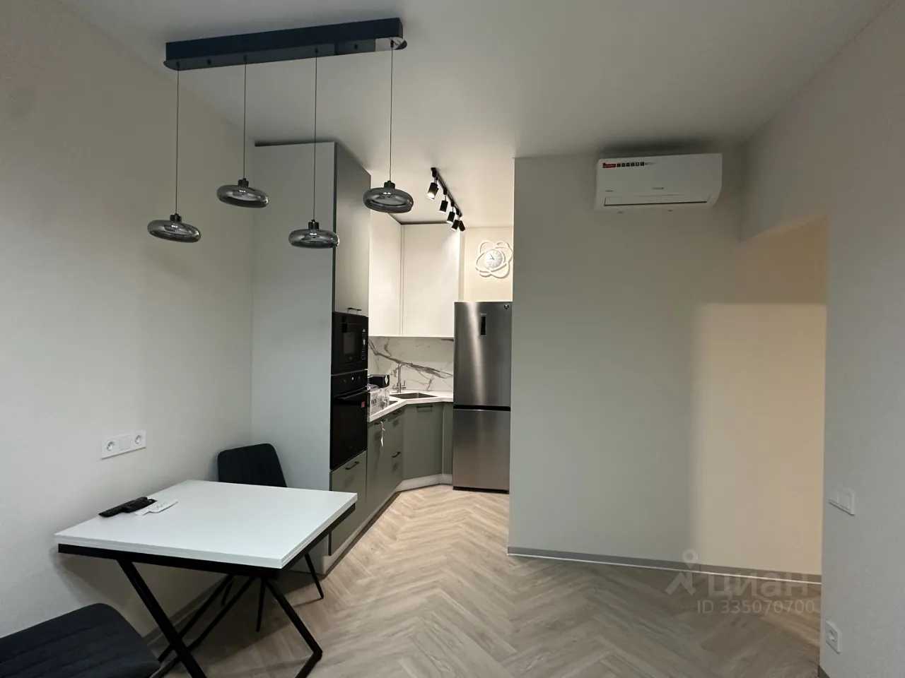 1-комнатная квартира, 42 м² — фотография 3