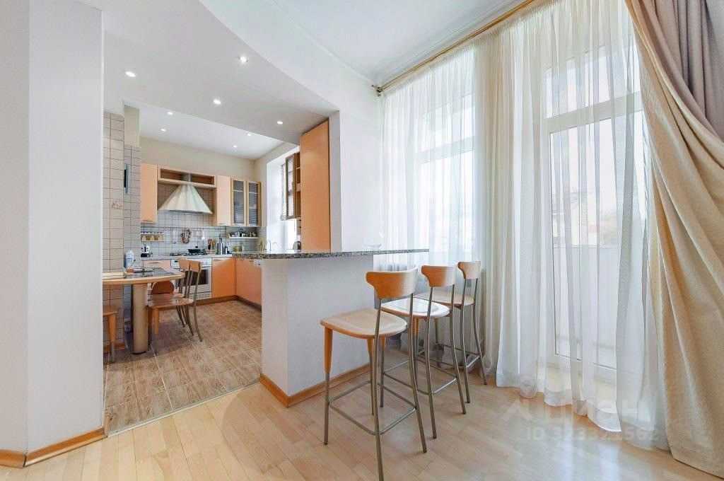 4-комнатная квартира, 130 м² — фотография 2