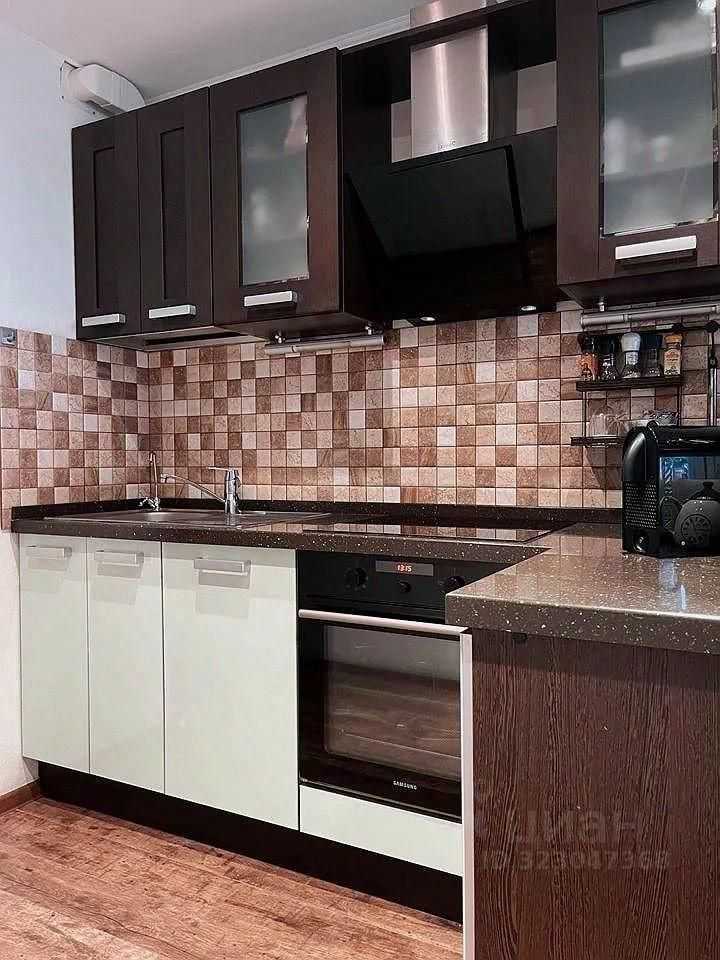 1-комнатная квартира, 50 м² — фотография 2