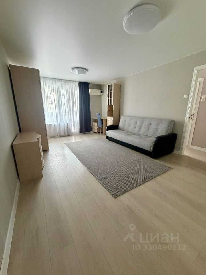 1-комнатная квартира, 35 м² — фотография 2