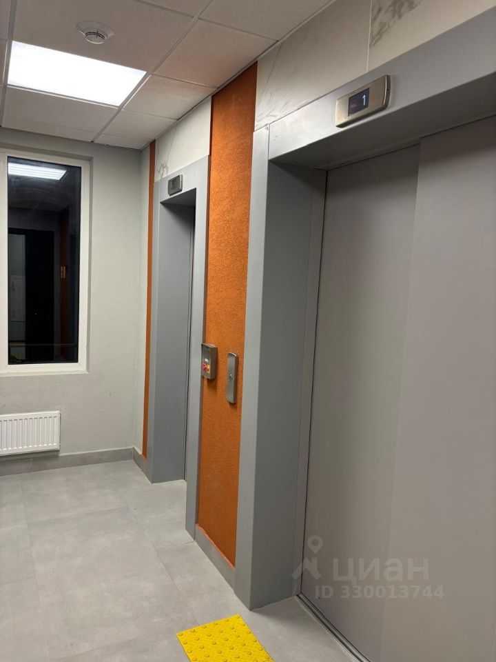 1-комнатная квартира, 42 м² — фотография 2