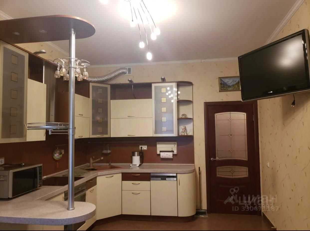 2-комнатная квартира, 90 м² — фотография 2