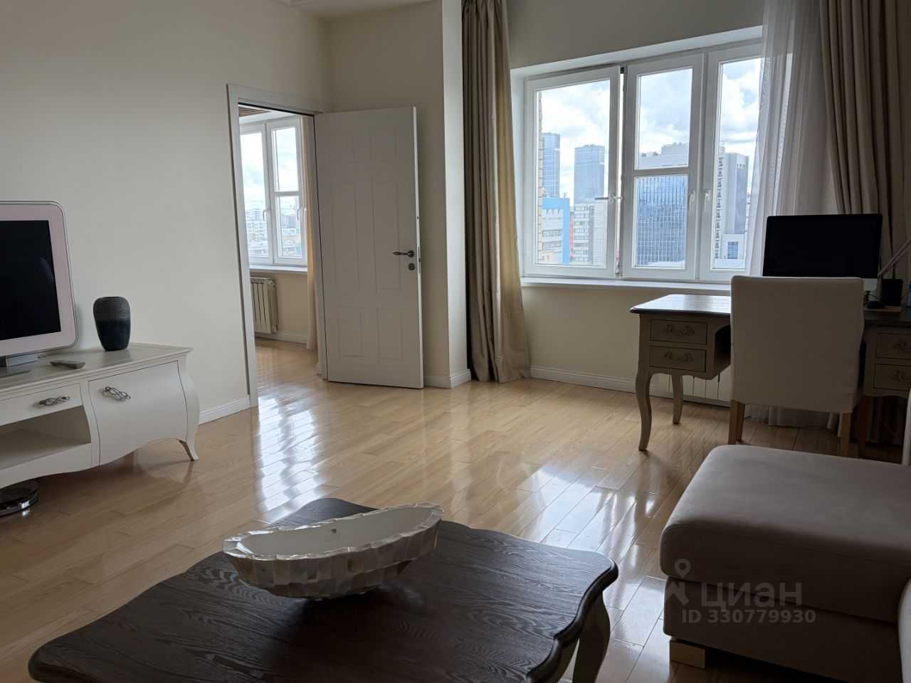 2-комнатная квартира, 94,4 м² — фотография 3