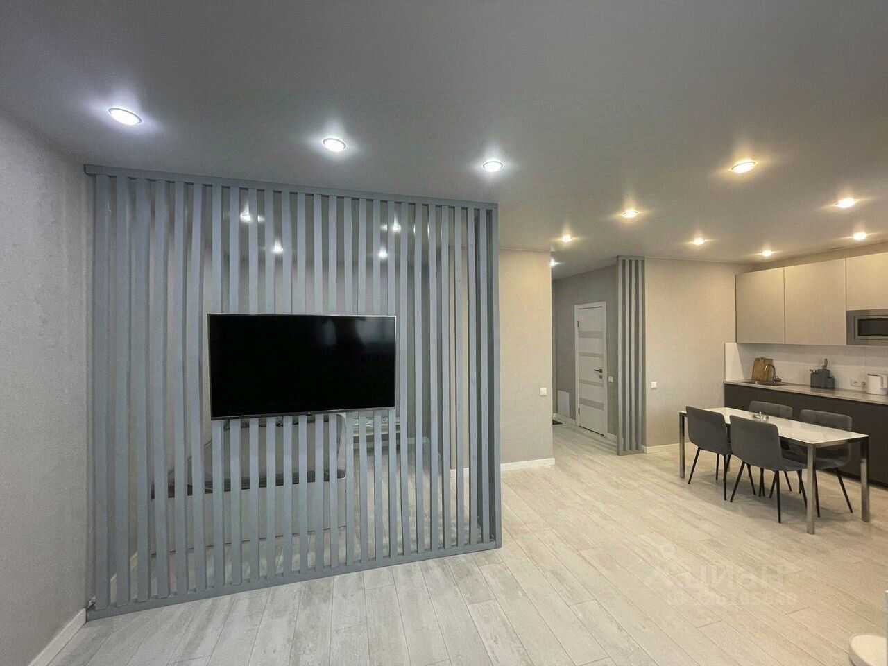 1-комнатная квартира, 42 м² — фотография 3