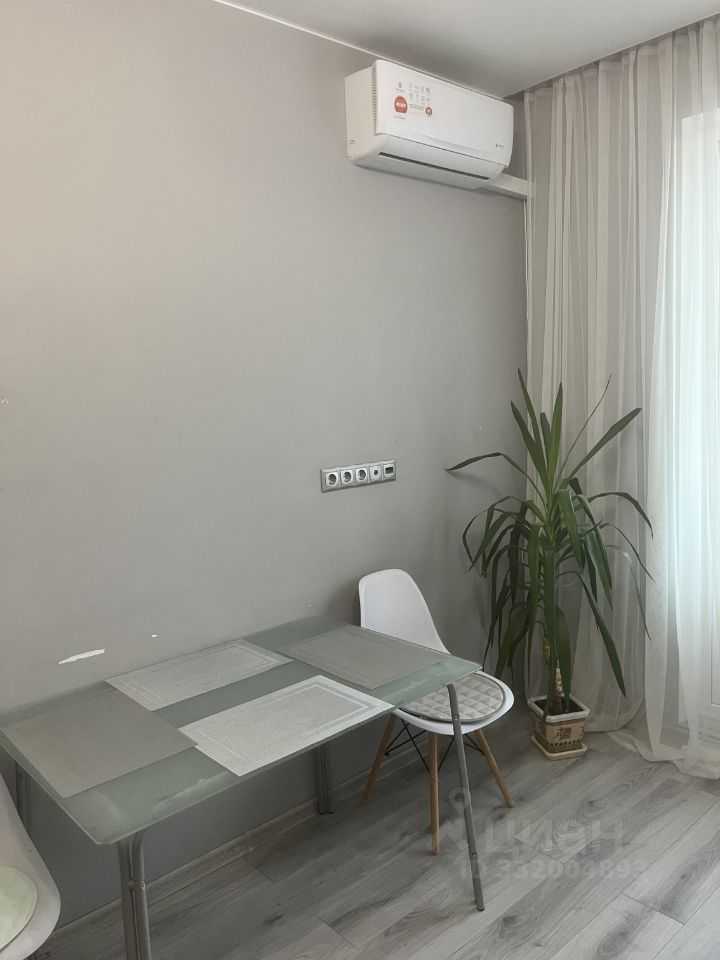 1-комнатная квартира, 42,7 м² — фотография 2