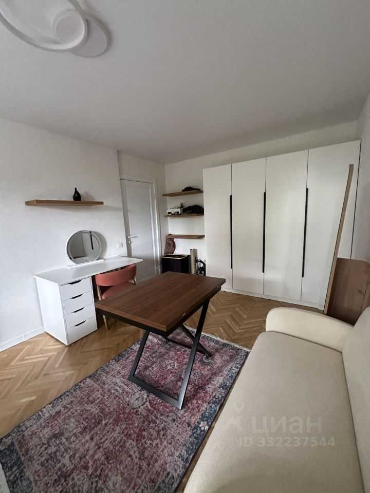 1-комнатная квартира, 32 м² — фотография 2