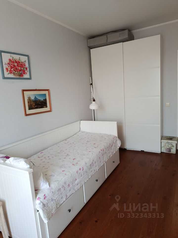 2-комнатная квартира, 60,3 м² — фотография 2