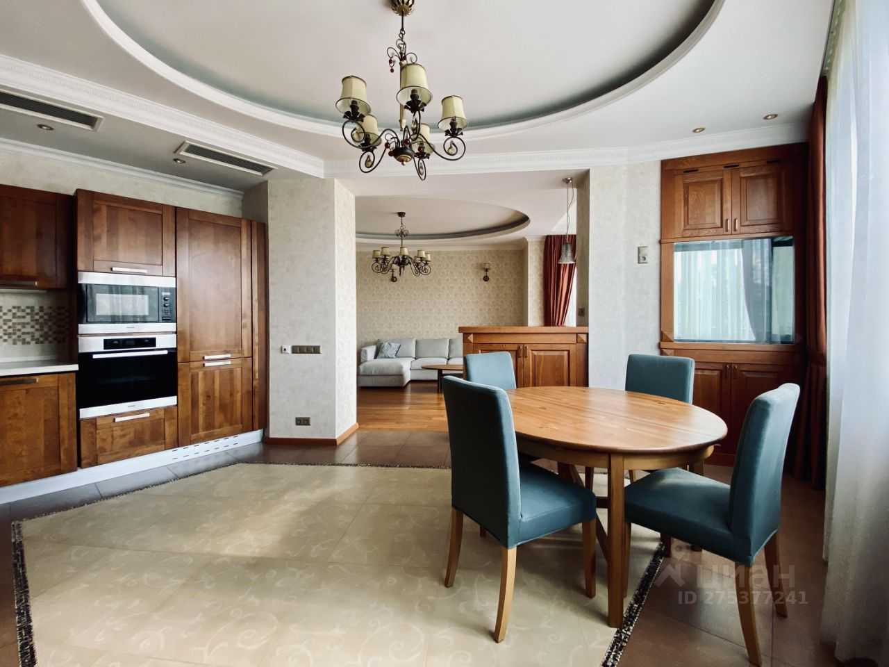 4-комнатная квартира, 150 м²