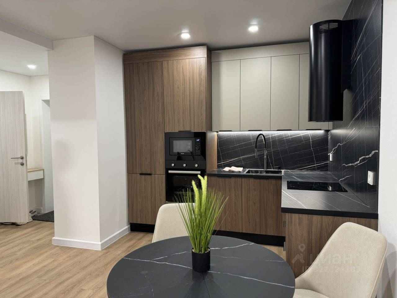 2-комнатная квартира, 42 м² — фотография 3