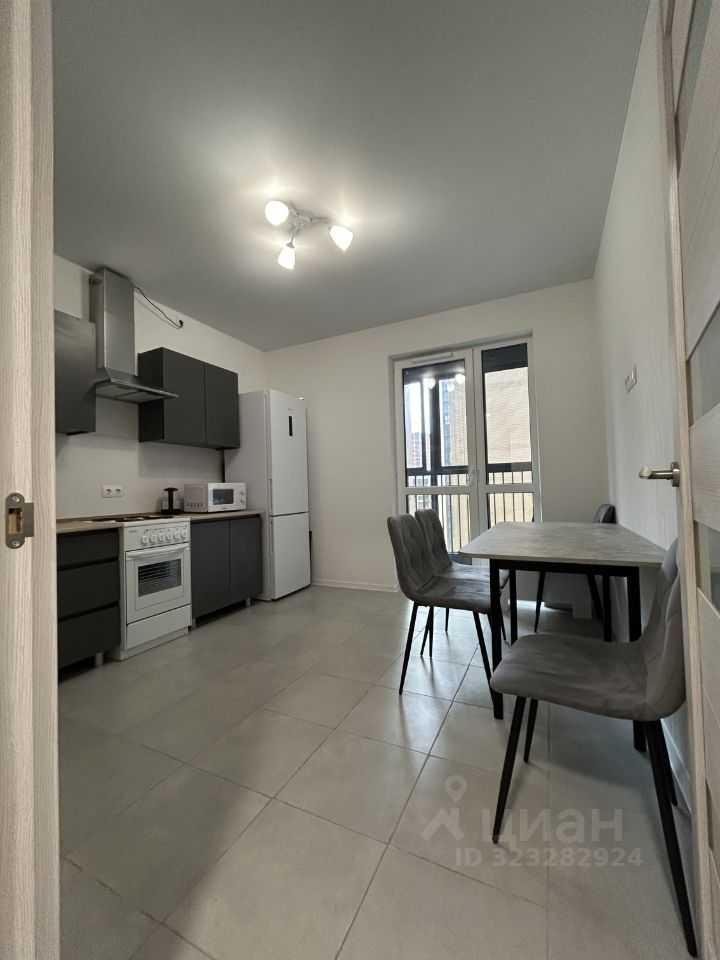 3-комнатная квартира, 78 м² — фотография 2