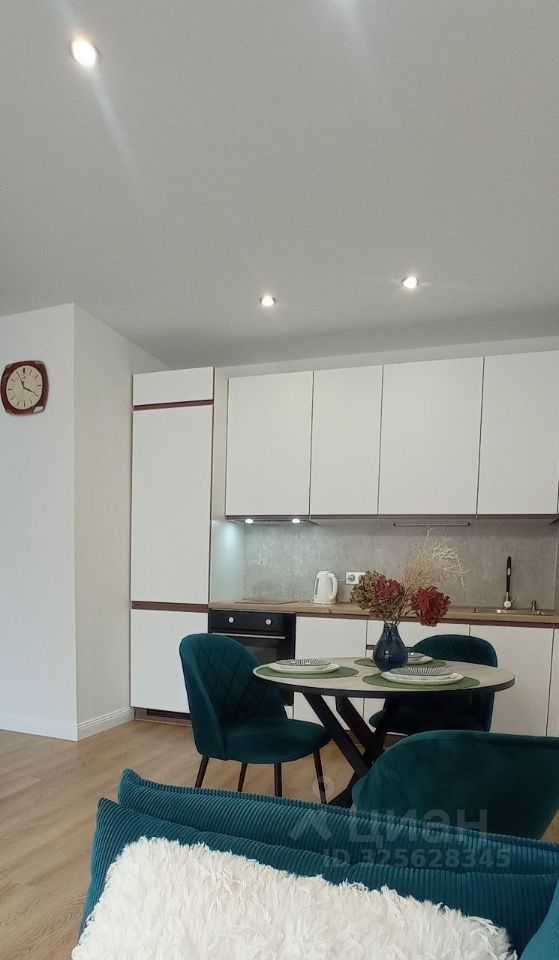 2-комнатная квартира, 42 м² — фотография 2