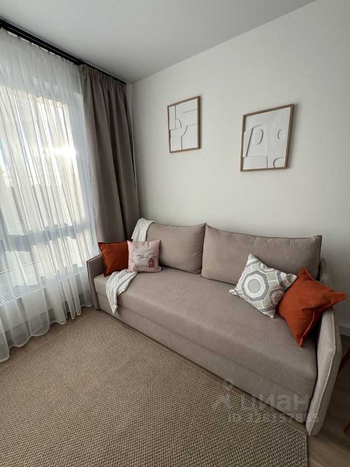 1-комнатная квартира, 37,3 м² — фотография 2