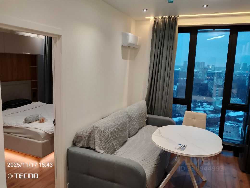 1-комнатная квартира, 32 м² — фотография 2