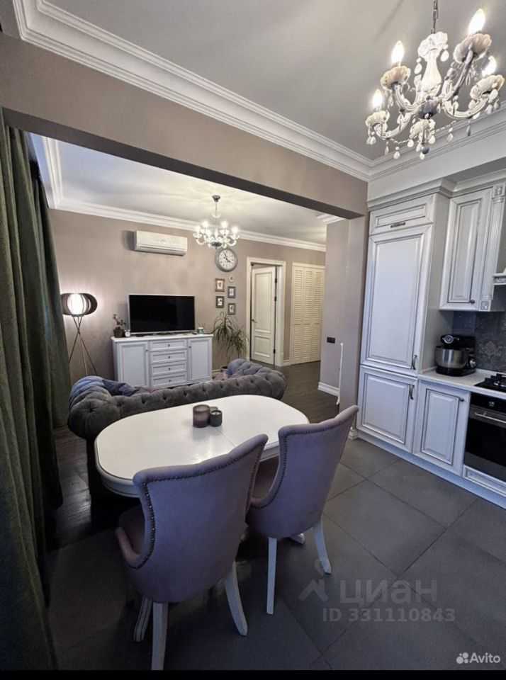2-комнатная квартира, 56 м² — фотография 2